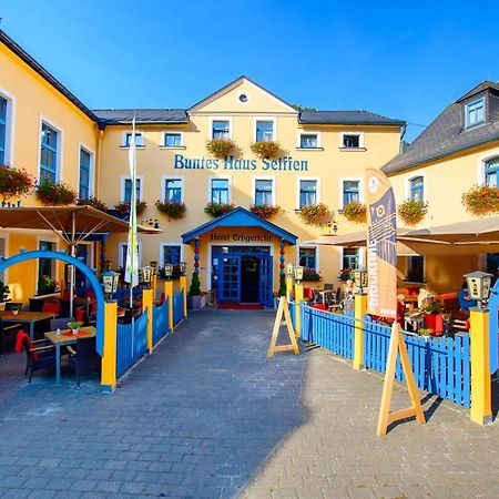 Hotel Erbgericht Buntes Haus Seiffen Buitenkant foto