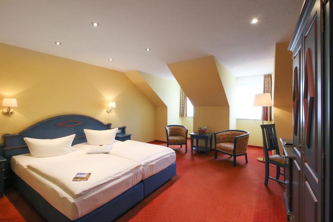 Hotel Erbgericht Buntes Haus Seiffen Buitenkant foto